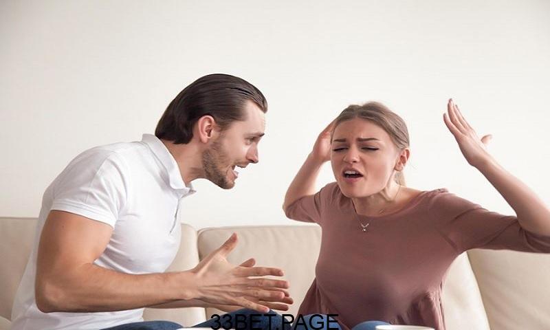 Chiêm bao thấy bố mẹ cãi nhau đánh con gì?